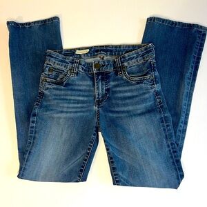 Kut from the kloth Natalie highrise bootcut 2P previously loved jeans